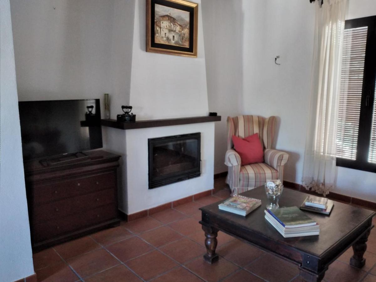 Ferienhaus Casa Ela Pedro - Hinojos 4 Zi - 8 Betten, Kinder Willkommen Εξωτερικό φωτογραφία